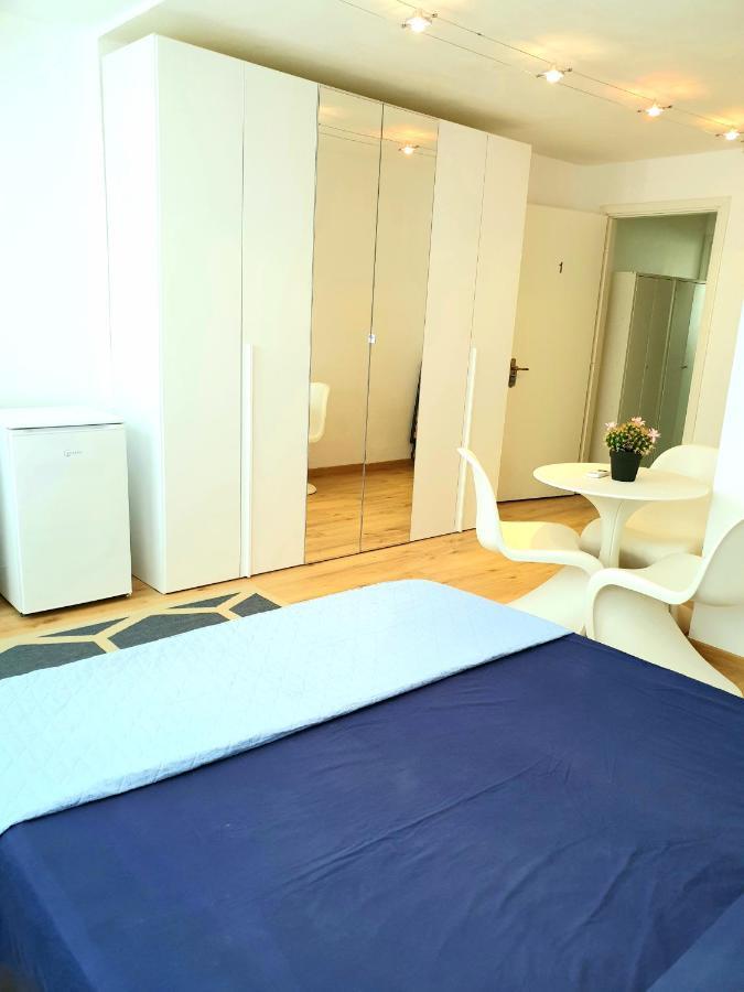 Central City Rooms Olbia Exteriör bild
